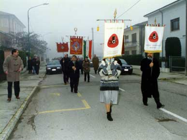 avisaido_2.jpg (14178 byte)