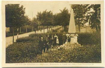 monumentoaicaduti.jpg (13243 byte)